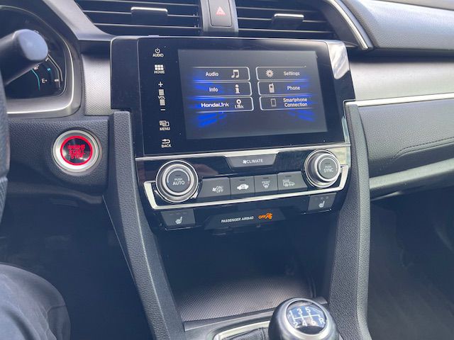 2017 Honda Civic Image 7