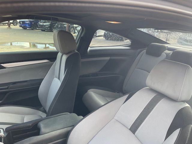 2017 Honda Civic Image 13