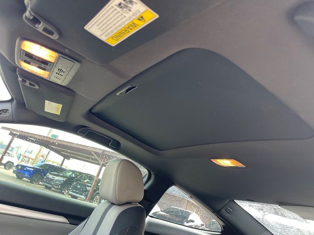 2017 Honda Civic Image 14