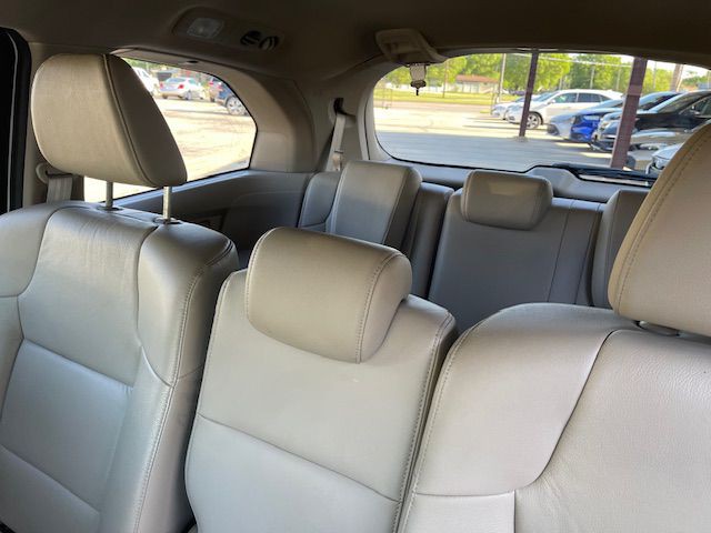 2015 Honda Odyssey Image 10