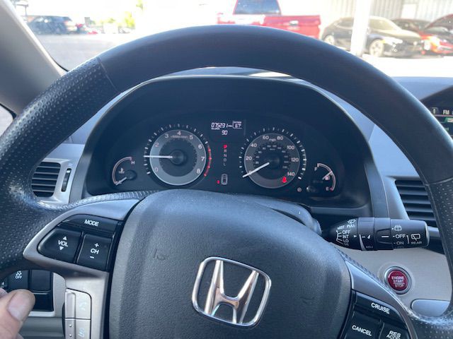 2015 Honda Odyssey Image 15
