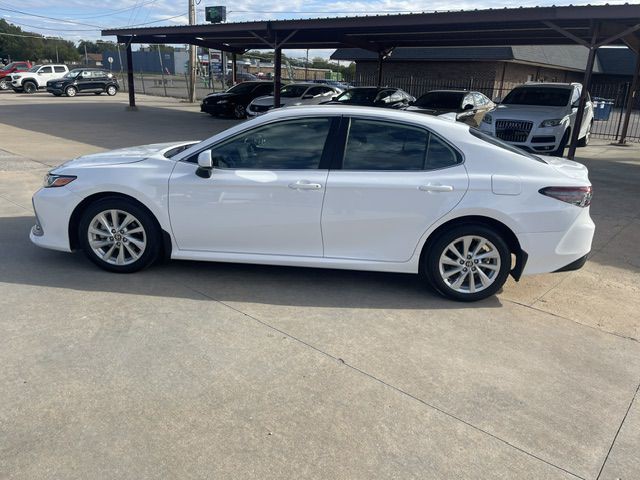 2024 Toyota Camry Image 2