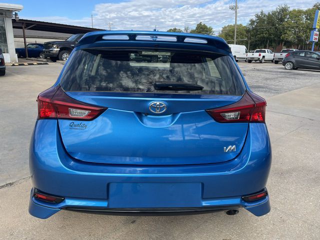 2017 Toyota Corolla Image 4
