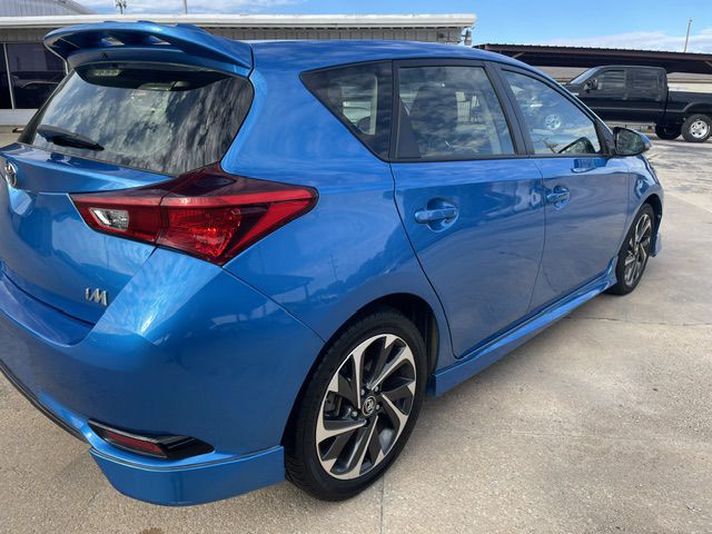 2017 Toyota Corolla Image 6