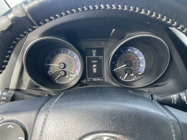 2017 Toyota Corolla Image 12