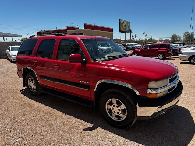 2001 Chevrolet Tahoe Image 3