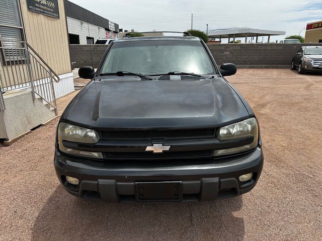 2004 Chevrolet Trailblazer Image 2