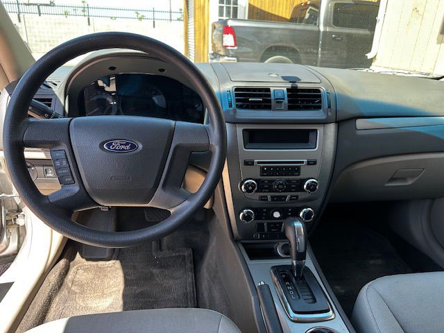 2010 Ford Fusion Image 7