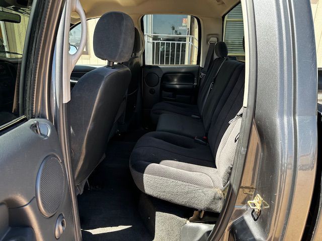 2004 Dodge Ram 1500 Image 6