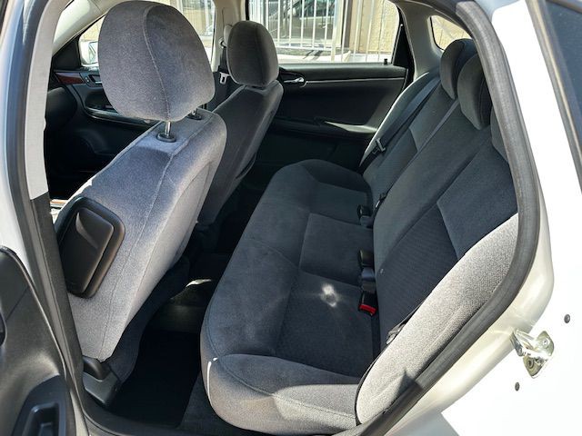 2009 Chevrolet Impala Image 5
