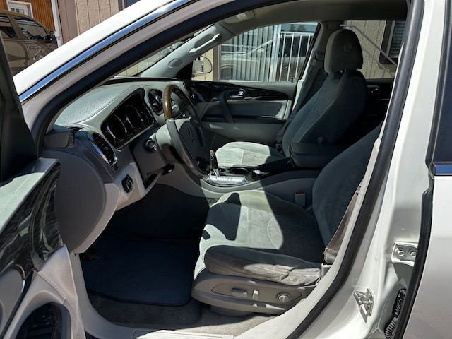 2014 Buick Enclave Image 5
