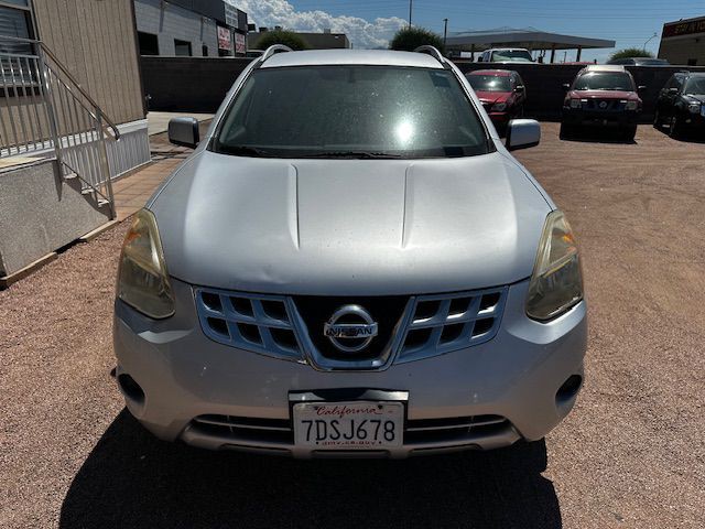 2013 Nissan Rogue Image 2