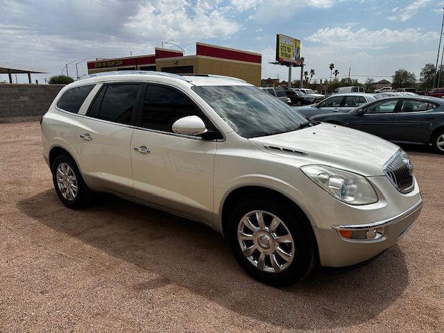 2011 Buick Enclave Image 3