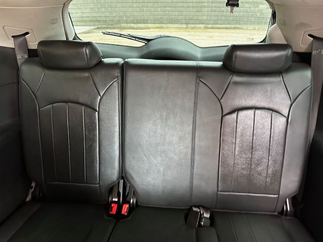 2011 Buick Enclave Image 7