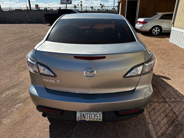 2011 Mazda Mazda3 Image 4
