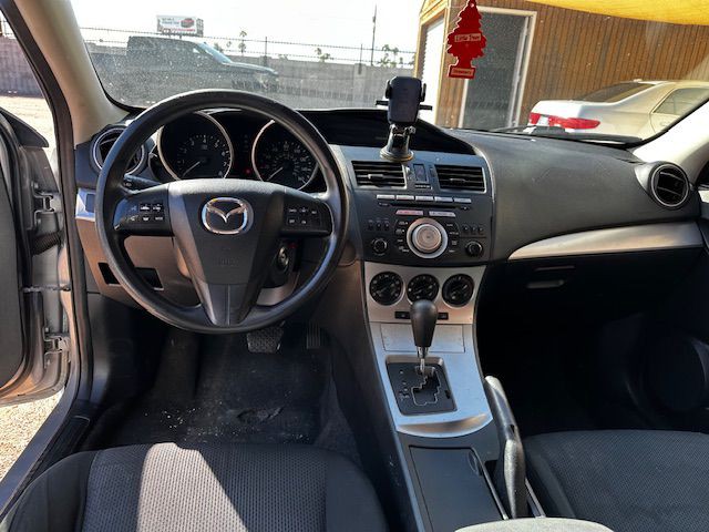 2011 Mazda Mazda3 Image 7