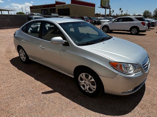2010 Hyundai Elantra Image 3