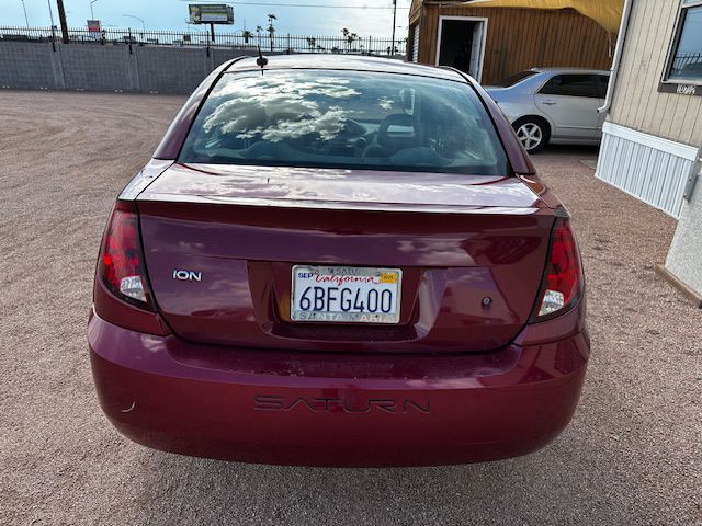2007 Saturn ION Image 4