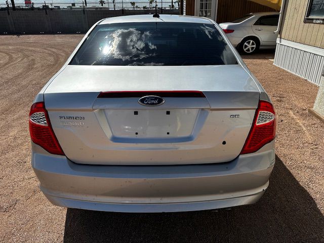 2011 Ford Fusion Image 4