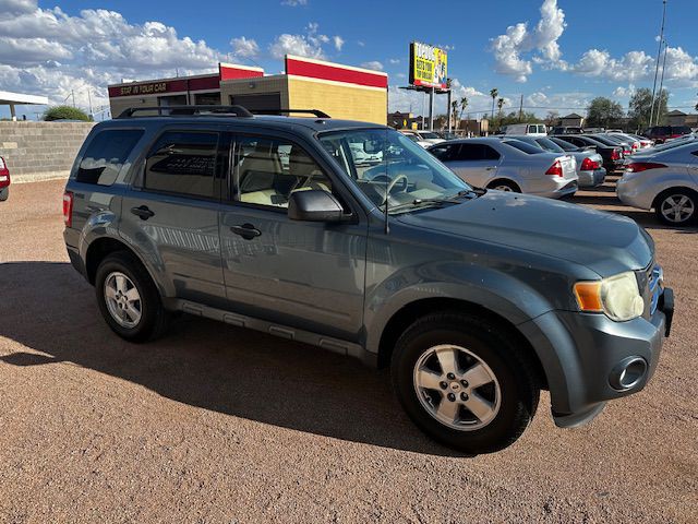 2010 Ford Escape Image 3