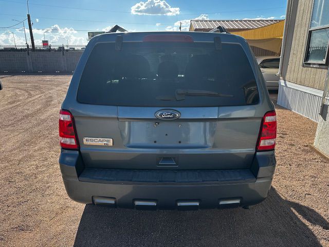 2010 Ford Escape Image 4