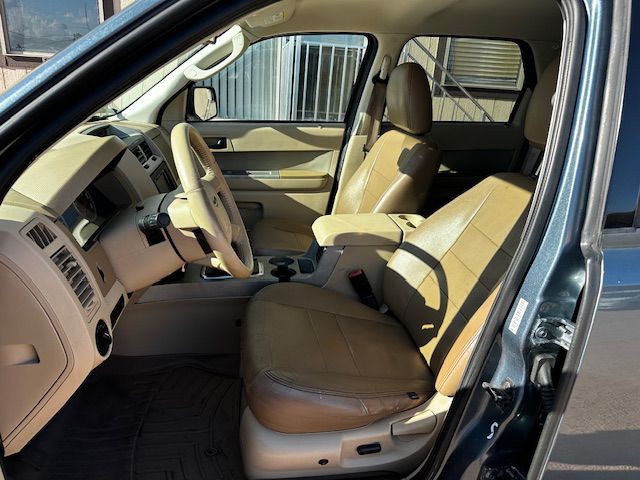 2010 Ford Escape Image 5