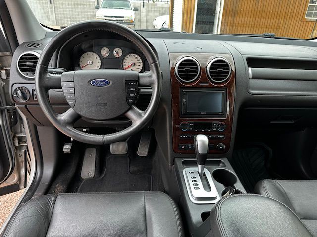 2007 Ford Freestyle Image 8