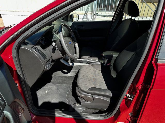 2011 Ford Focus Image 5
