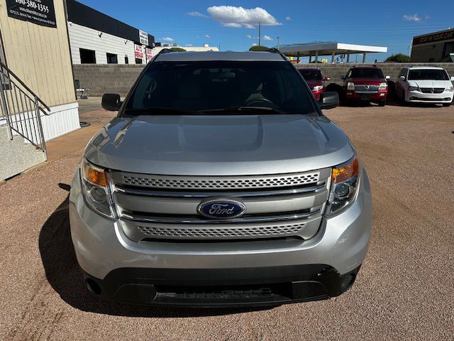 2013 Ford Explorer Image 2