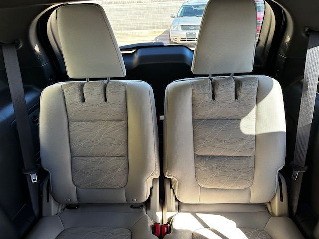 2013 Ford Explorer Image 7