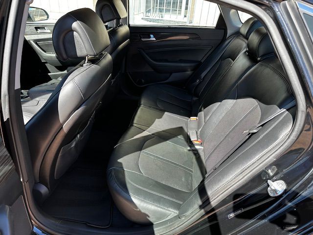 2015 Hyundai Sonata Image 6