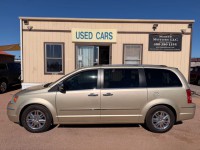 Image for 2010 Chrysler Town & Country Limited ID: 7012279