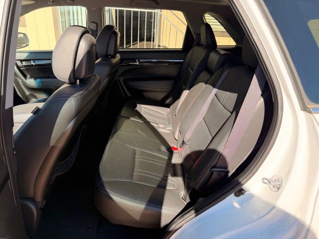 2012 Kia Sorento Image 6