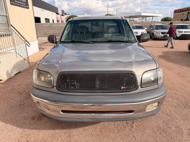 2000 Toyota Tundra Image 2