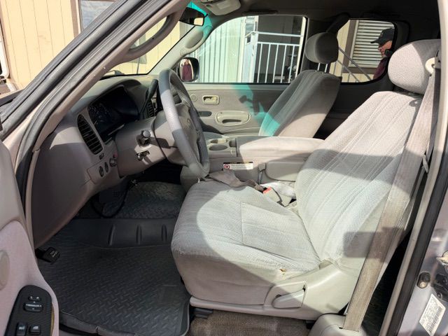 2000 Toyota Tundra Image 5