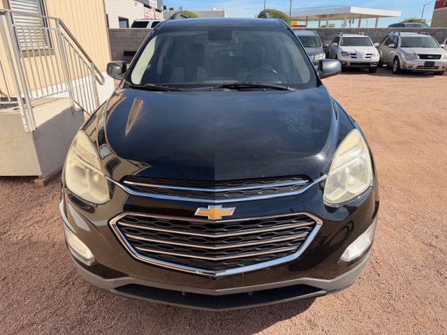 2017 Chevrolet Equinox Image 2
