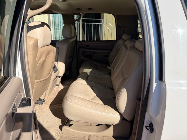 2004 GMC Yukon Image 6