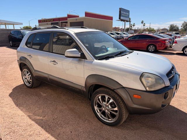 2005 Hyundai Tucson Image 3