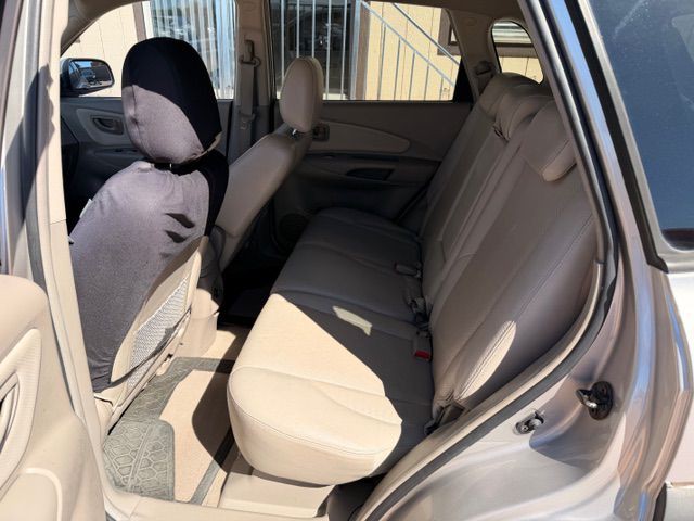 2005 Hyundai Tucson Image 6