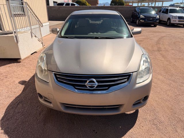 2012 Nissan Altima Image 2