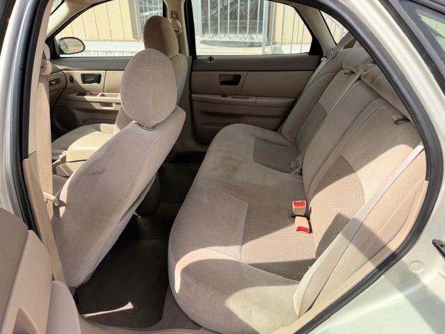 2006 Ford Taurus Image 6