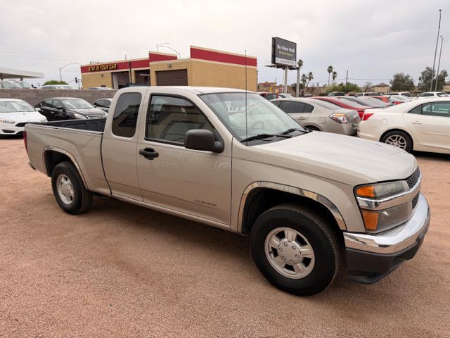 2004 Chevrolet Colorado Image 3