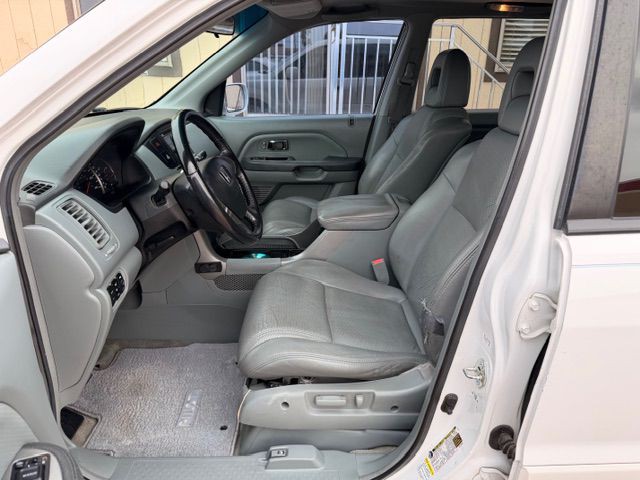 2005 Honda Pilot Image 5
