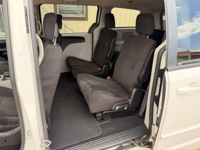 2012 Dodge Grand Caravan Image 6