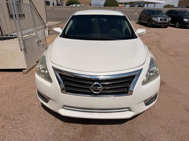 2013 Nissan Altima Image 2