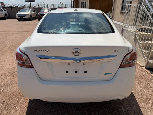2013 Nissan Altima Image 4