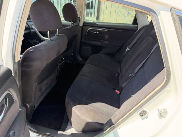 2013 Nissan Altima Image 6