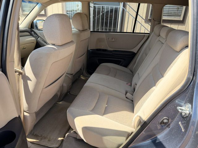 2003 Toyota Highlander Image 6
