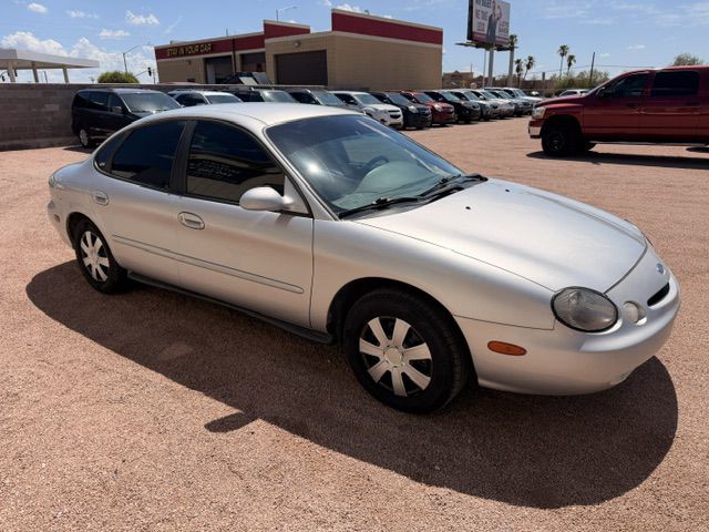 1997 Ford Taurus Image 3