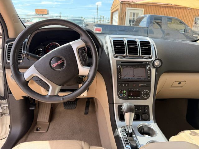 2012 GMC Acadia Image 8